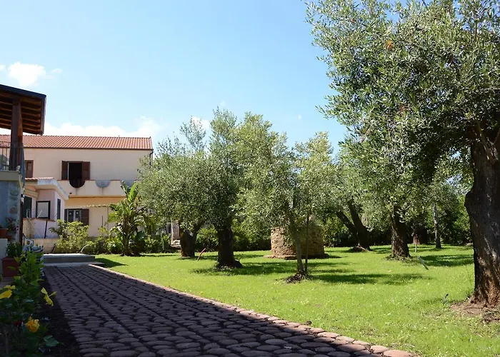 לינה וארוחת בוקר D'aquino