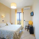 D'aquino 4*