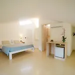 D'aquino 4*