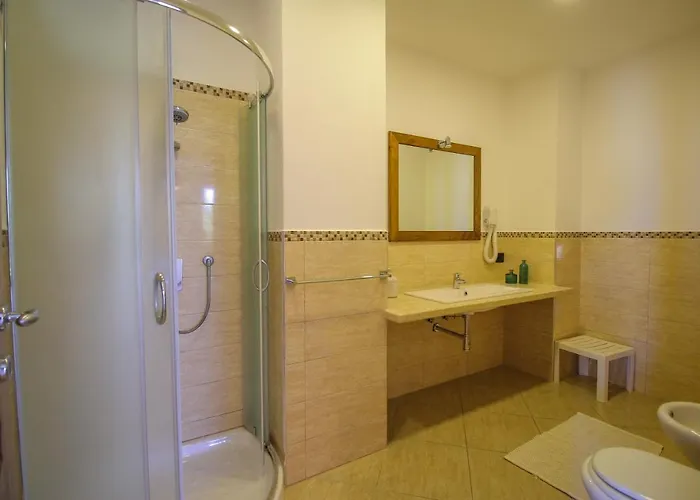 D'aquino Nocleg ze śniadaniem 4*